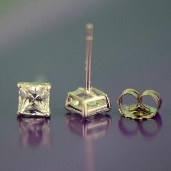 Solid 14k White Gold Princess Cut Clear Basket Push Back Stud Earrings Sz 4x4mm - Picture 6 of 10